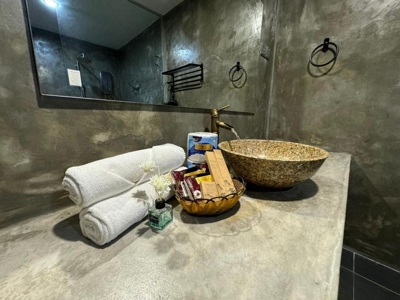 Ipoh Zing Vale - Family & Couple Suite エクステリア 写真
